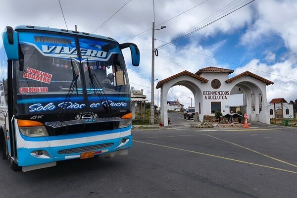 Transporte al Quilotoa