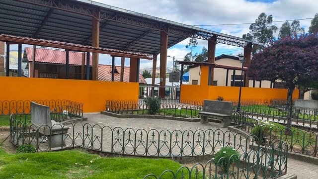 Parque Central Chugchilán