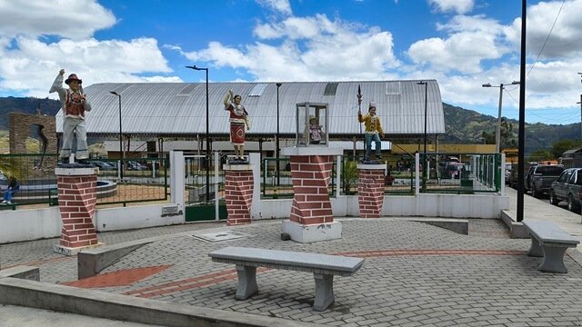 Parque Central Isinliví